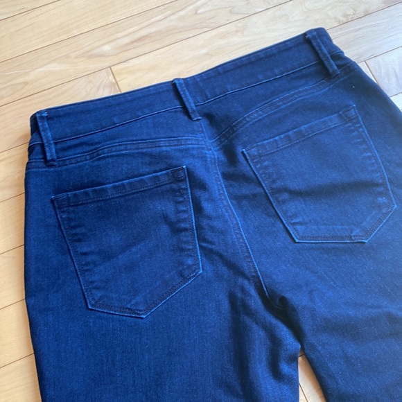 LOFT Curvy Skinny Dark Wash - Picture 4 of 6